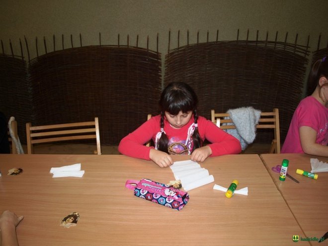 Kadzidło: Regionalne warsztaty bożonarodzeniowe w Centrum Kultury Kurpiowskiej [ZDJĘCIA] - zdjęcie #113 - eOstroleka.pl