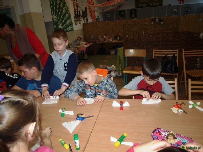 Kadzidło: Regionalne warsztaty bożonarodzeniowe w Centrum Kultury Kurpiowskiej [ZDJĘCIA] - zdjęcie #109 - eOstroleka.pl