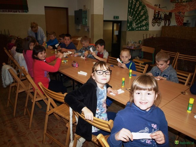 Kadzidło: Regionalne warsztaty bożonarodzeniowe w Centrum Kultury Kurpiowskiej [ZDJĘCIA] - zdjęcie #104 - eOstroleka.pl