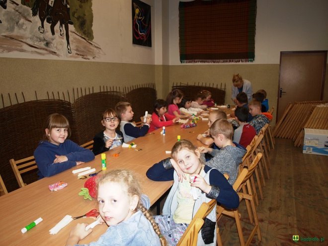 Kadzidło: Regionalne warsztaty bożonarodzeniowe w Centrum Kultury Kurpiowskiej [ZDJĘCIA] - zdjęcie #102 - eOstroleka.pl