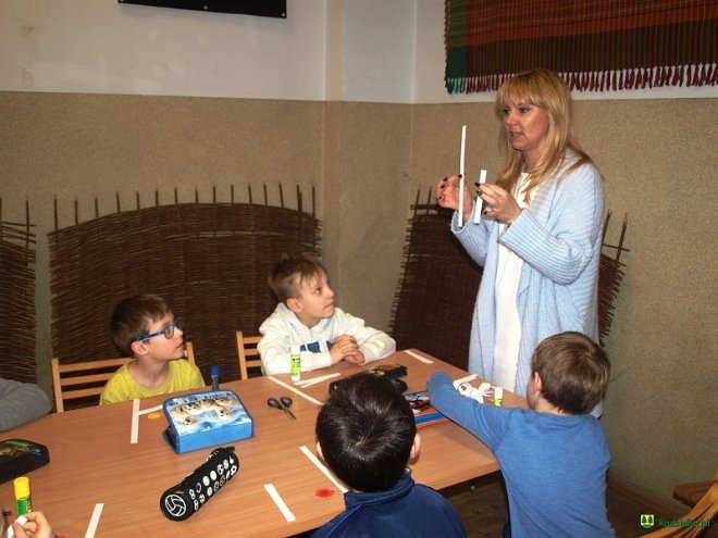 Kadzidło: Regionalne warsztaty bożonarodzeniowe w Centrum Kultury Kurpiowskiej [ZDJĘCIA] - zdjęcie #100 - eOstroleka.pl