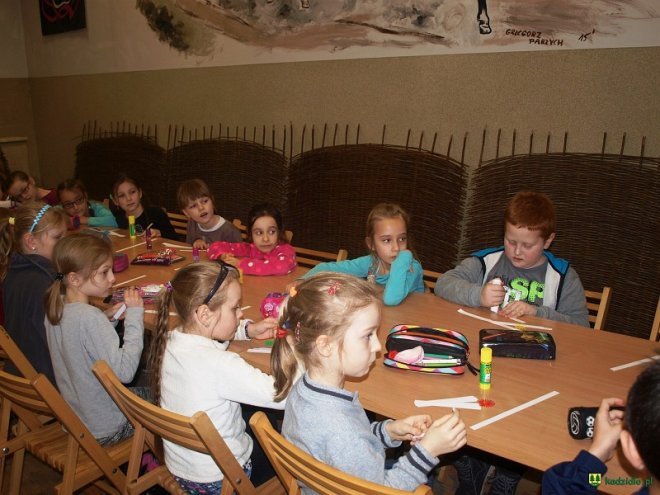 Kadzidło: Regionalne warsztaty bożonarodzeniowe w Centrum Kultury Kurpiowskiej [ZDJĘCIA] - zdjęcie #99 - eOstroleka.pl