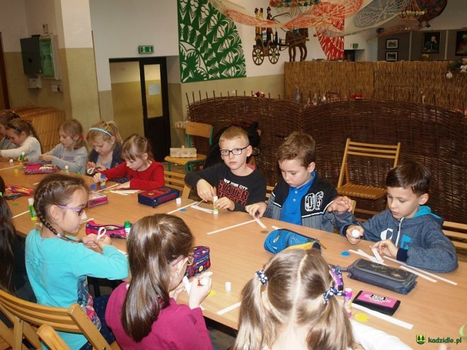 Kadzidło: Regionalne warsztaty bożonarodzeniowe w Centrum Kultury Kurpiowskiej [ZDJĘCIA] - zdjęcie #97 - eOstroleka.pl