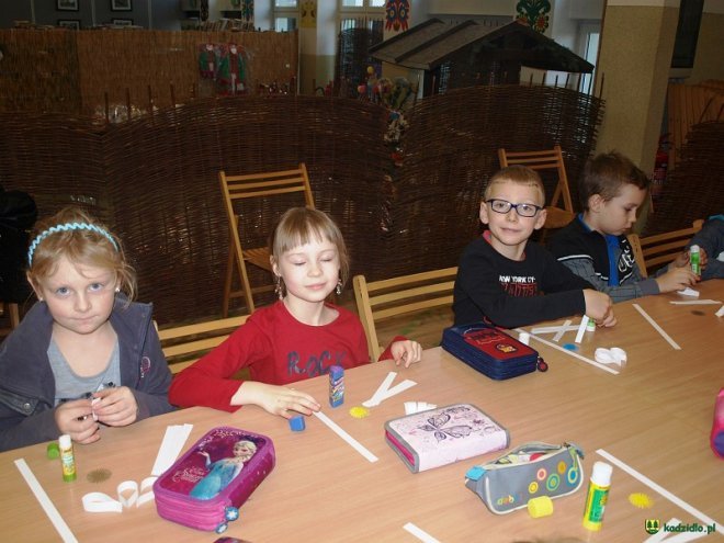 Kadzidło: Regionalne warsztaty bożonarodzeniowe w Centrum Kultury Kurpiowskiej [ZDJĘCIA] - zdjęcie #94 - eOstroleka.pl