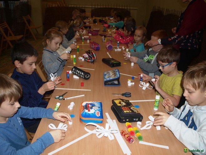 Kadzidło: Regionalne warsztaty bożonarodzeniowe w Centrum Kultury Kurpiowskiej [ZDJĘCIA] - zdjęcie #87 - eOstroleka.pl