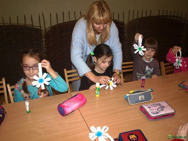 Kadzidło: Regionalne warsztaty bożonarodzeniowe w Centrum Kultury Kurpiowskiej [ZDJĘCIA] - zdjęcie #81 - eOstroleka.pl