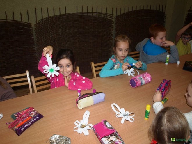 Kadzidło: Regionalne warsztaty bożonarodzeniowe w Centrum Kultury Kurpiowskiej [ZDJĘCIA] - zdjęcie #80 - eOstroleka.pl