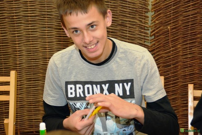 Kadzidło: Regionalne warsztaty bożonarodzeniowe w Centrum Kultury Kurpiowskiej [ZDJĘCIA] - zdjęcie #46 - eOstroleka.pl