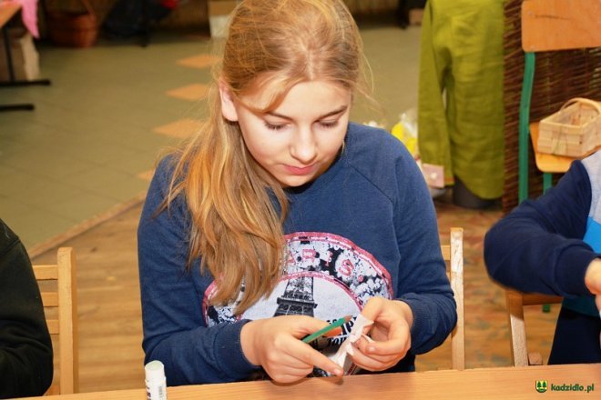 Kadzidło: Regionalne warsztaty bożonarodzeniowe w Centrum Kultury Kurpiowskiej [ZDJĘCIA] - zdjęcie #36 - eOstroleka.pl