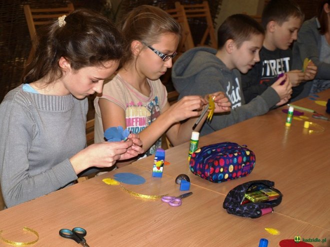 Kadzidło: Regionalne warsztaty bożonarodzeniowe w Centrum Kultury Kurpiowskiej [ZDJĘCIA] - zdjęcie #14 - eOstroleka.pl