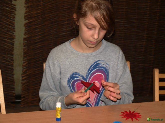 Kadzidło: Regionalne warsztaty bożonarodzeniowe w Centrum Kultury Kurpiowskiej [ZDJĘCIA] - zdjęcie #8 - eOstroleka.pl