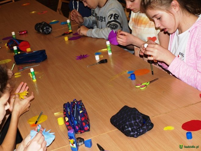 Kadzidło: Regionalne warsztaty bożonarodzeniowe w Centrum Kultury Kurpiowskiej [ZDJĘCIA] - zdjęcie #6 - eOstroleka.pl