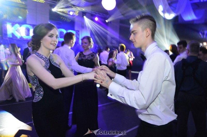 Studniówka III LO w Ostrołęce [07.01.2017] - zdjęcie #190 - eOstroleka.pl