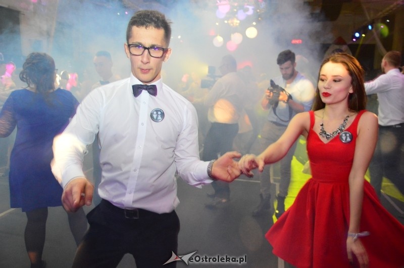 Studniówka III LO w Ostrołęce [07.01.2017] - zdjęcie #158 - eOstroleka.pl