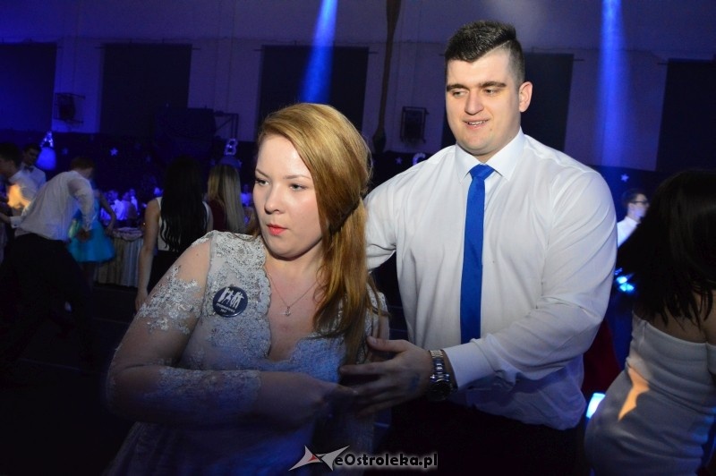 Studniówka III LO w Ostrołęce [07.01.2017] - zdjęcie #149 - eOstroleka.pl