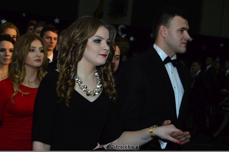 Studniówka III LO w Ostrołęce [07.01.2017] - zdjęcie #236 - eOstroleka.pl