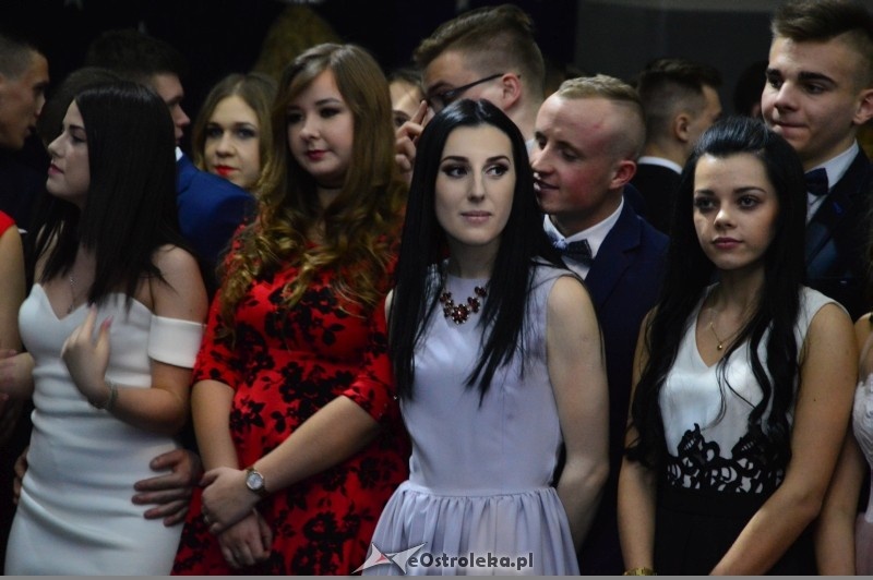 Studniówka III LO w Ostrołęce [07.01.2017] - zdjęcie #222 - eOstroleka.pl