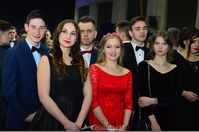 Studniówka III LO w Ostrołęce [07.01.2017] - zdjęcie #208 - eOstroleka.pl