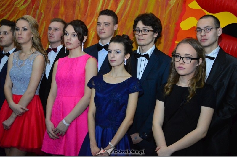 Studniówka III LO w Ostrołęce [07.01.2017] - zdjęcie #207 - eOstroleka.pl