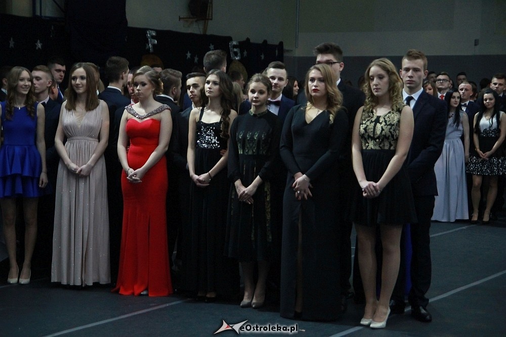 Studniówka III LO w Ostrołęce [07.01.2017] - zdjęcie #129 - eOstroleka.pl