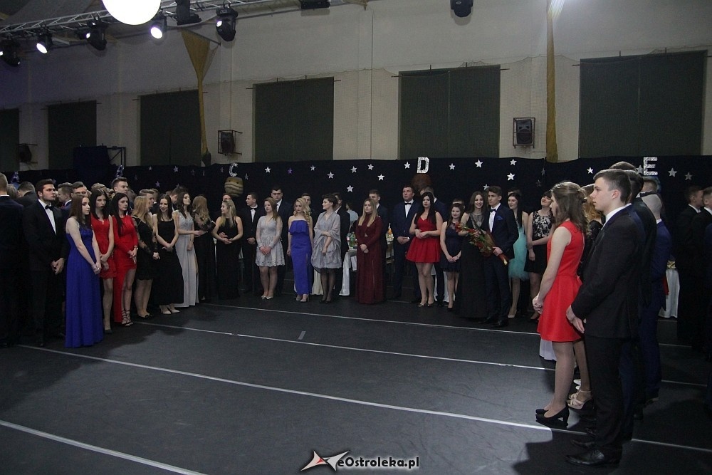 Studniówka III LO w Ostrołęce [07.01.2017] - zdjęcie #126 - eOstroleka.pl