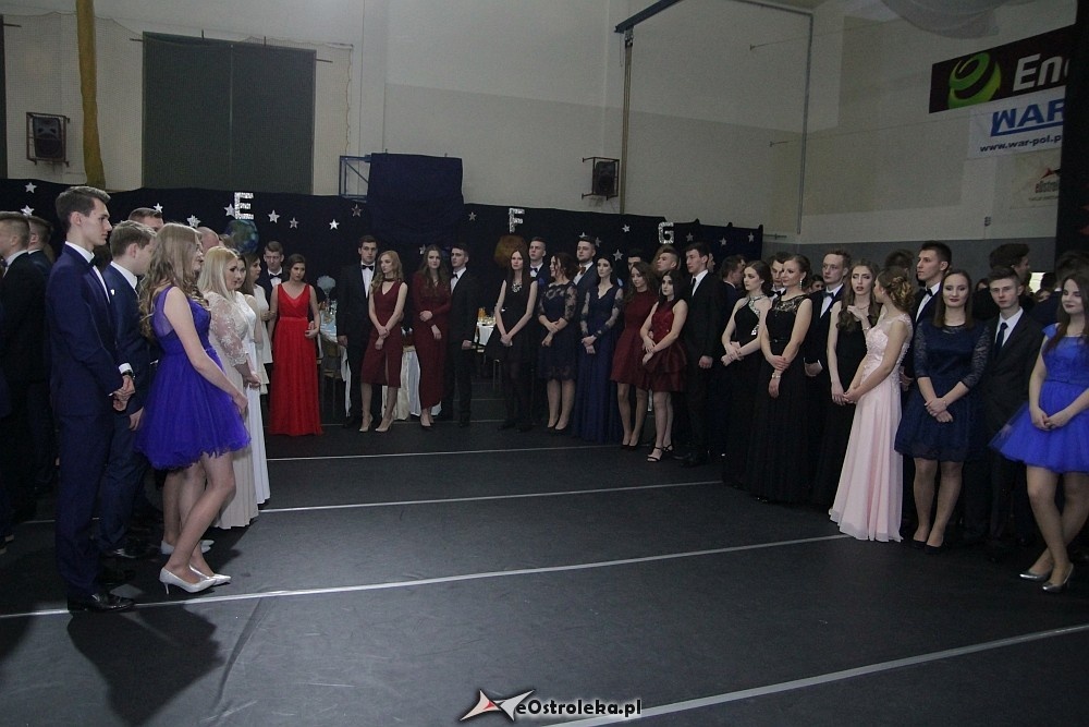 Studniówka III LO w Ostrołęce [07.01.2017] - zdjęcie #125 - eOstroleka.pl