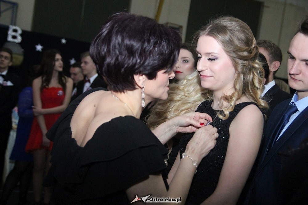 Studniówka III LO w Ostrołęce [07.01.2017] - zdjęcie #114 - eOstroleka.pl