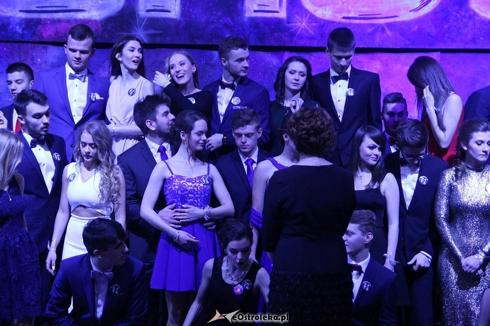 Studniówka III LO w Ostrołęce [07.01.2017] - zdjęcie #106 - eOstroleka.pl