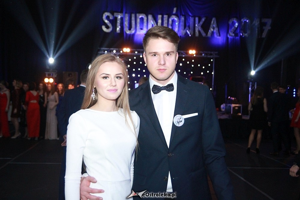 Studniówka III LO w Ostrołęce [07.01.2017] - zdjęcie #93 - eOstroleka.pl