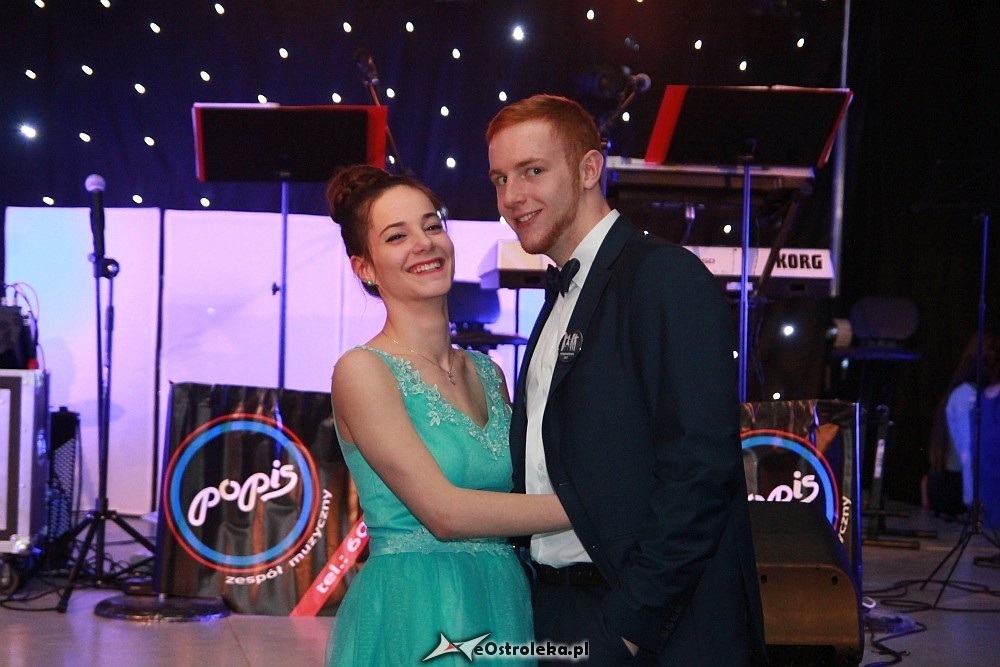 Studniówka III LO w Ostrołęce [07.01.2017] - zdjęcie #86 - eOstroleka.pl