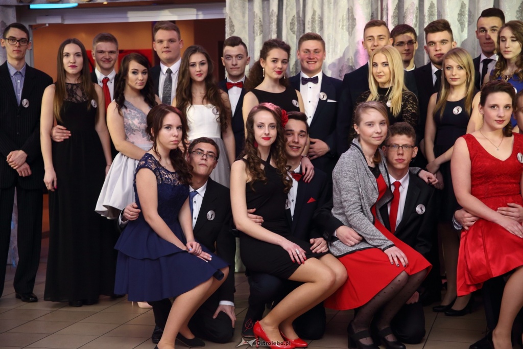 Studniówka w Zespole Szkół Zawodowych nr 1 w Ostrołęce [ZDJĘCIA] - zdjęcie #136 - eOstroleka.pl