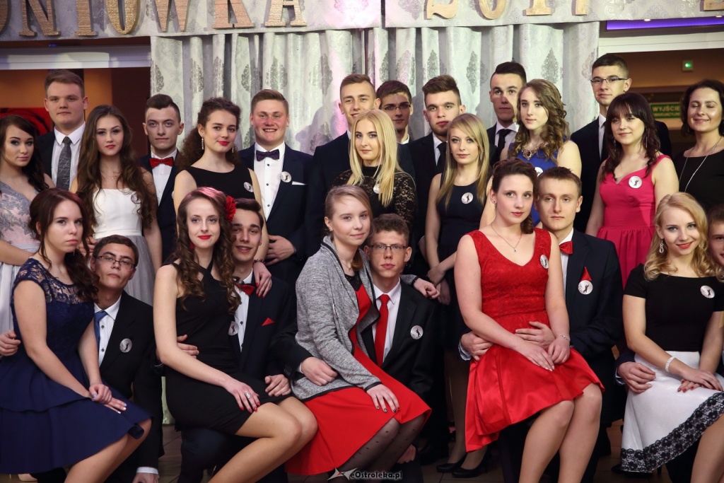 Studniówka w Zespole Szkół Zawodowych nr 1 w Ostrołęce [ZDJĘCIA] - zdjęcie #135 - eOstroleka.pl