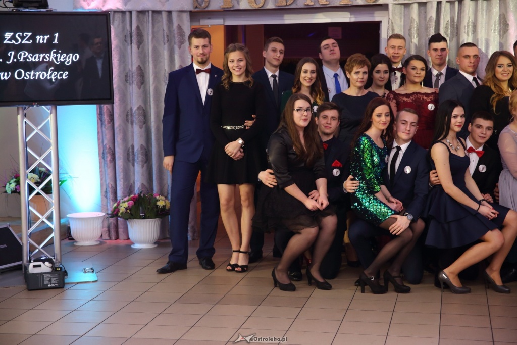 Studniówka w Zespole Szkół Zawodowych nr 1 w Ostrołęce [ZDJĘCIA] - zdjęcie #126 - eOstroleka.pl