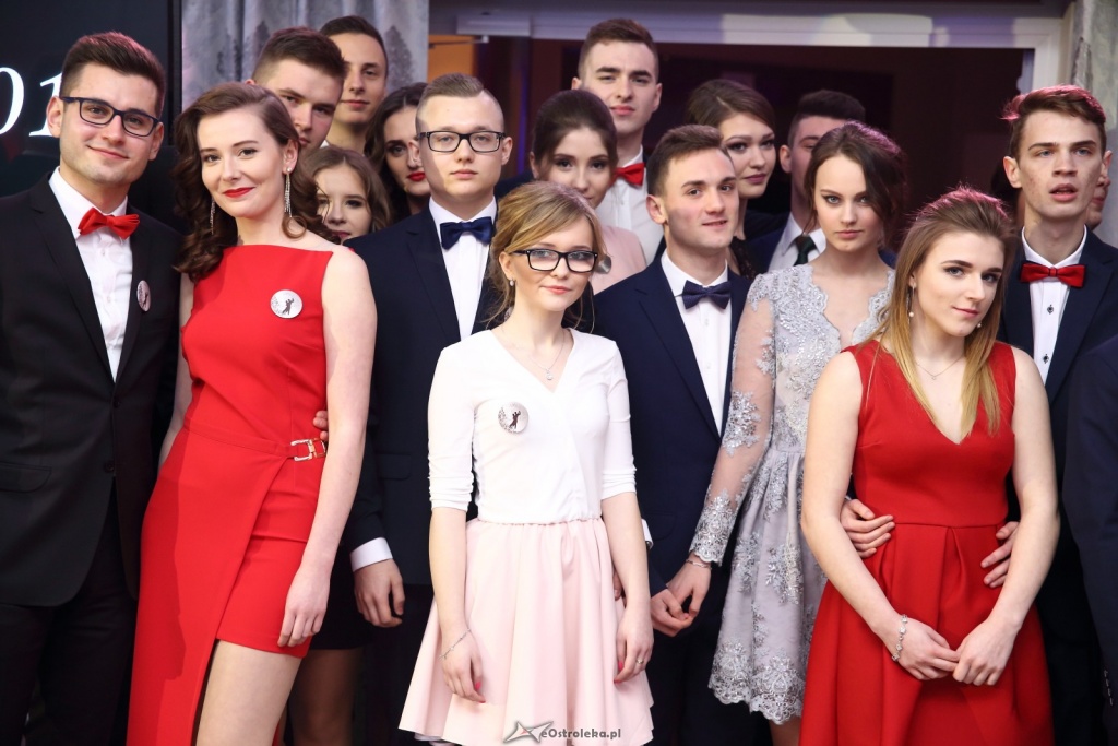 Studniówka w Zespole Szkół Zawodowych nr 1 w Ostrołęce [ZDJĘCIA] - zdjęcie #108 - eOstroleka.pl