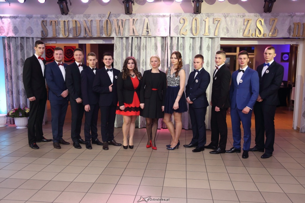 Studniówka w Zespole Szkół Zawodowych nr 1 w Ostrołęce [ZDJĘCIA] - zdjęcie #96 - eOstroleka.pl
