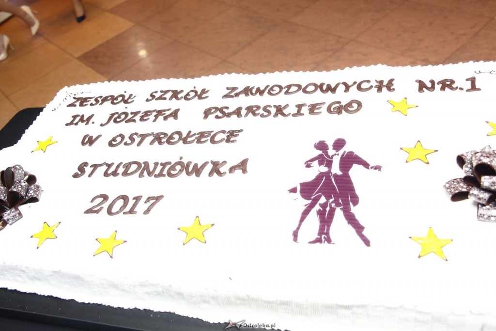 Studniówka w Zespole Szkół Zawodowych nr 1 w Ostrołęce [ZDJĘCIA] - zdjęcie #91 - eOstroleka.pl