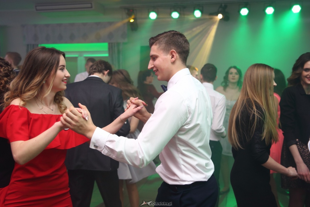Studniówka w Zespole Szkół Zawodowych nr 1 w Ostrołęce [ZDJĘCIA] - zdjęcie #75 - eOstroleka.pl
