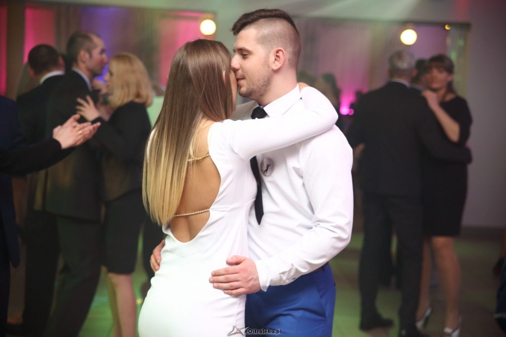 Studniówka w Zespole Szkół Zawodowych nr 1 w Ostrołęce [ZDJĘCIA] - zdjęcie #2 - eOstroleka.pl