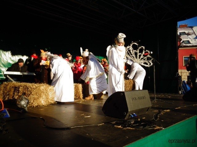 Orszak Trzech Króli po raz czwarty na ulicach Przasnysza [WIDEO, ZDJĘCIA] - zdjęcie #24 - eOstroleka.pl