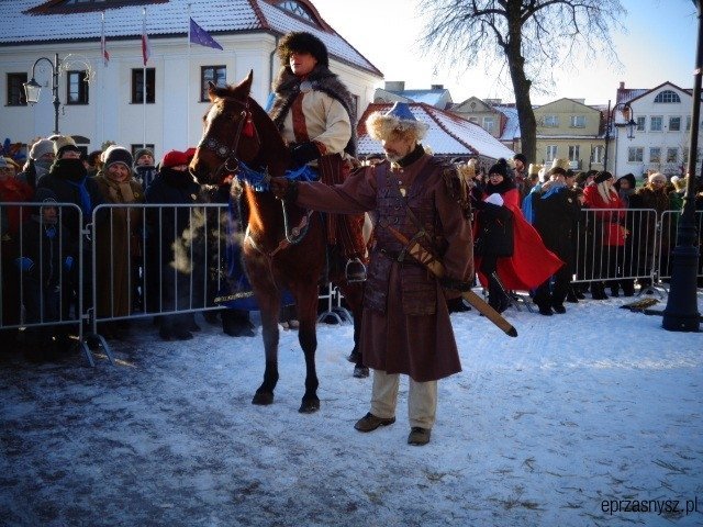 Orszak Trzech Króli po raz czwarty na ulicach Przasnysza [WIDEO, ZDJĘCIA] - zdjęcie #11 - eOstroleka.pl