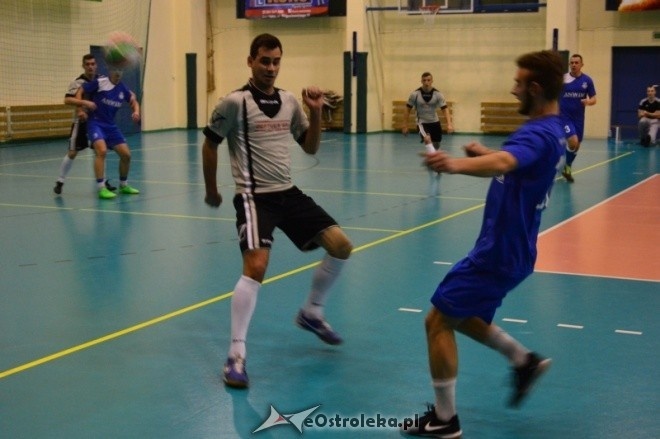 Nocna Liga Futsalu - 5. kolejka [13.01.2017] - zdjęcie #10 - eOstroleka.pl