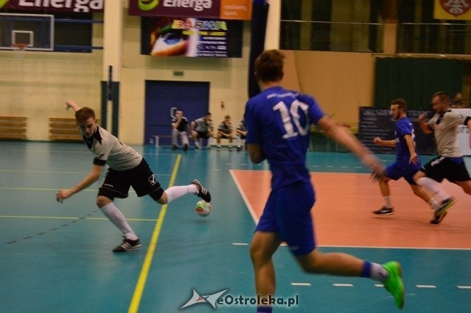 Nocna Liga Futsalu - 5. kolejka [13.01.2017] - zdjęcie #6 - eOstroleka.pl