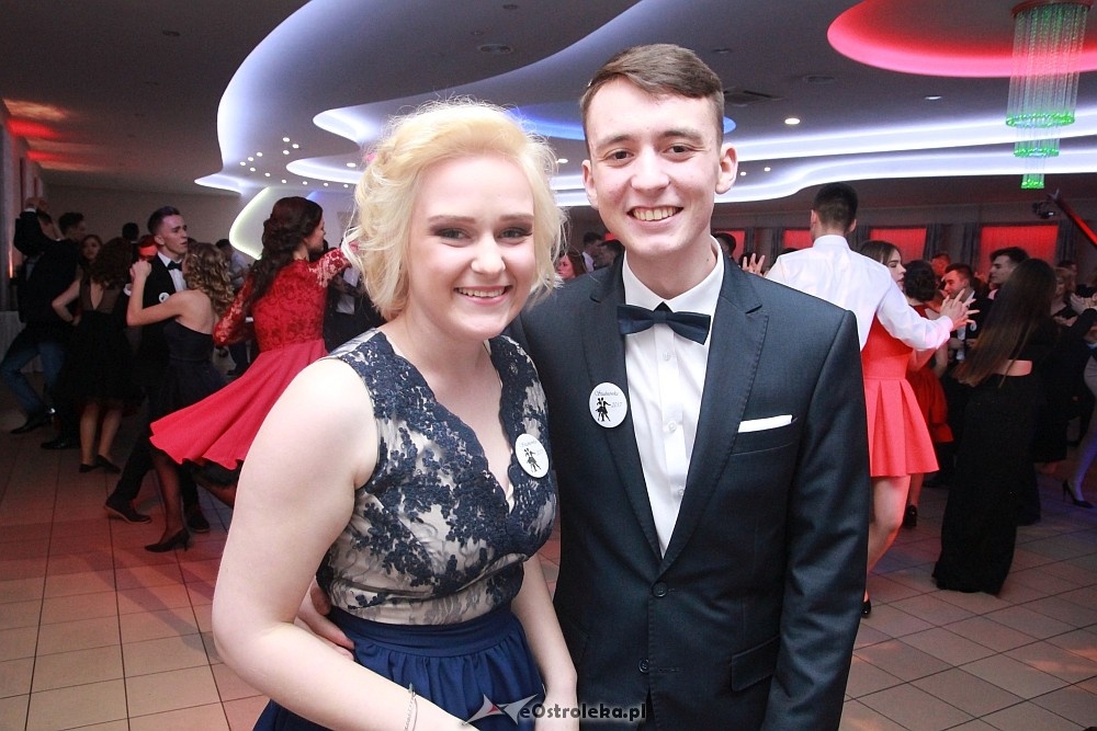 Studniówka w I LO w Ostrołęce [14.01.2017] - zdjęcie #79 - eOstroleka.pl