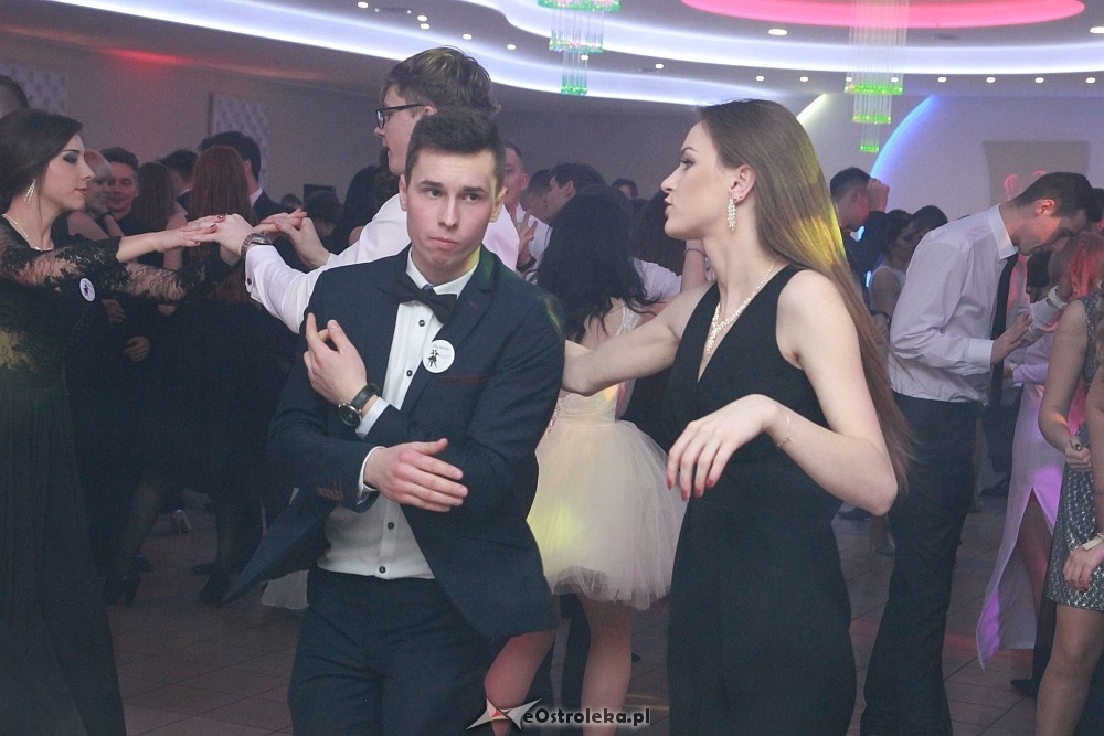 Studniówka w I LO w Ostrołęce [14.01.2017] - zdjęcie #72 - eOstroleka.pl