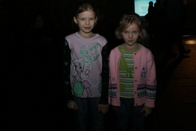 Choinka dla dzieci z osiedla Stacja i Centrum (10,01.10) - zdjęcie #23 - eOstroleka.pl