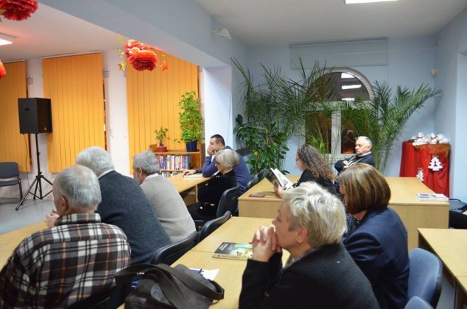 Autorskie spotkanie z Filipem Springerem w ostrołęckiej bibliotece [ZDJĘCIA] - zdjęcie #5 - eOstroleka.pl