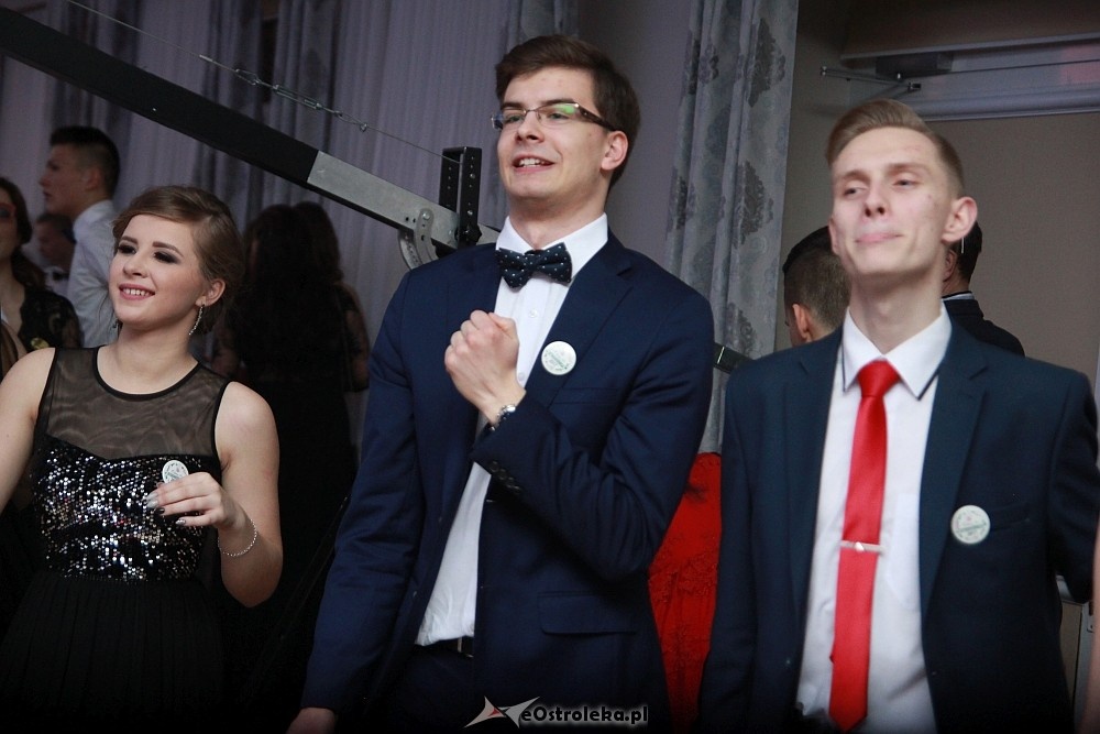 Studniówka 2017 w II Liceum Ogólnokształcącym w Ostrołęce [21.01.2017] - zdjęcie #179 - eOstroleka.pl