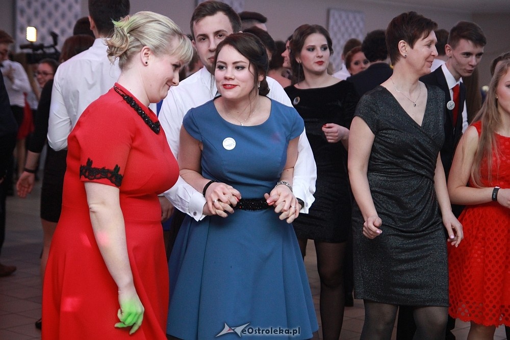 Studniówka 2017 w II Liceum Ogólnokształcącym w Ostrołęce [21.01.2017] - zdjęcie #163 - eOstroleka.pl