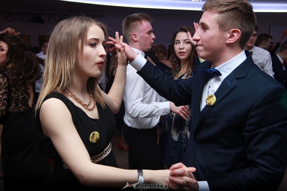 Studniówka 2017 w II Liceum Ogólnokształcącym w Ostrołęce [21.01.2017] - zdjęcie #139 - eOstroleka.pl