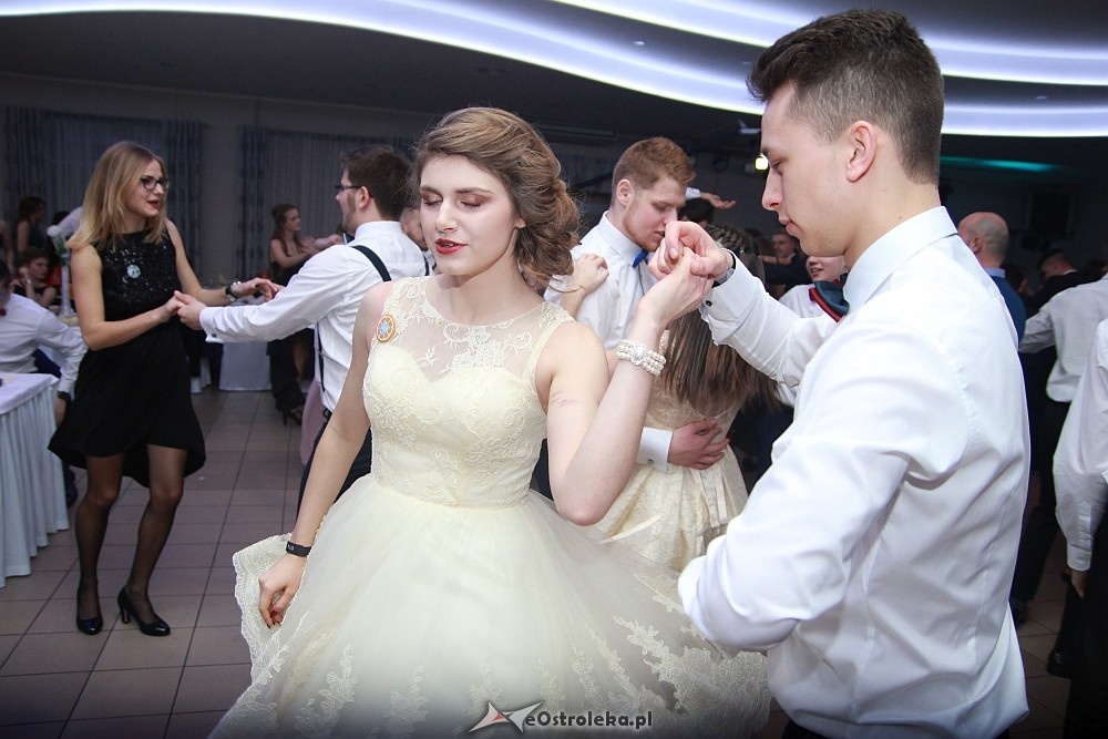 Studniówka 2017 w II Liceum Ogólnokształcącym w Ostrołęce [21.01.2017] - zdjęcie #126 - eOstroleka.pl